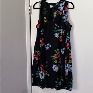 Women’s floral print dress